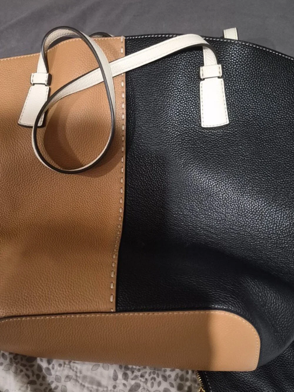 Tory Burch Tote - Picture 2 of 6